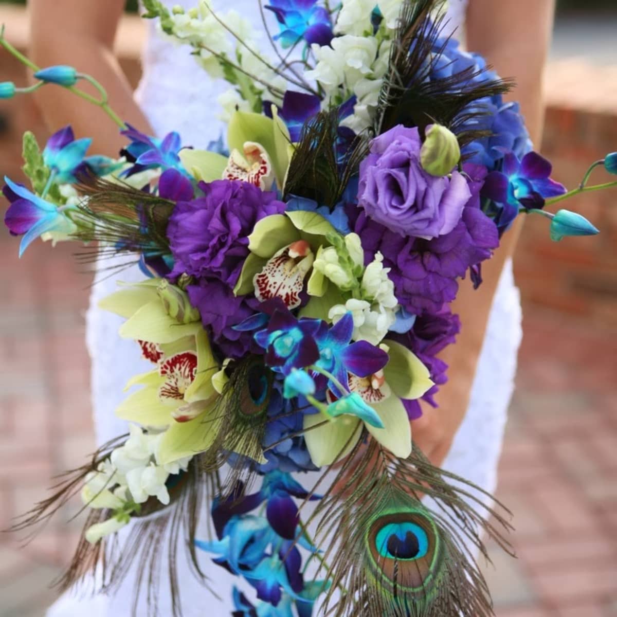 25 Colorful Wedding Veils For A Bright Touch - Weddingomania