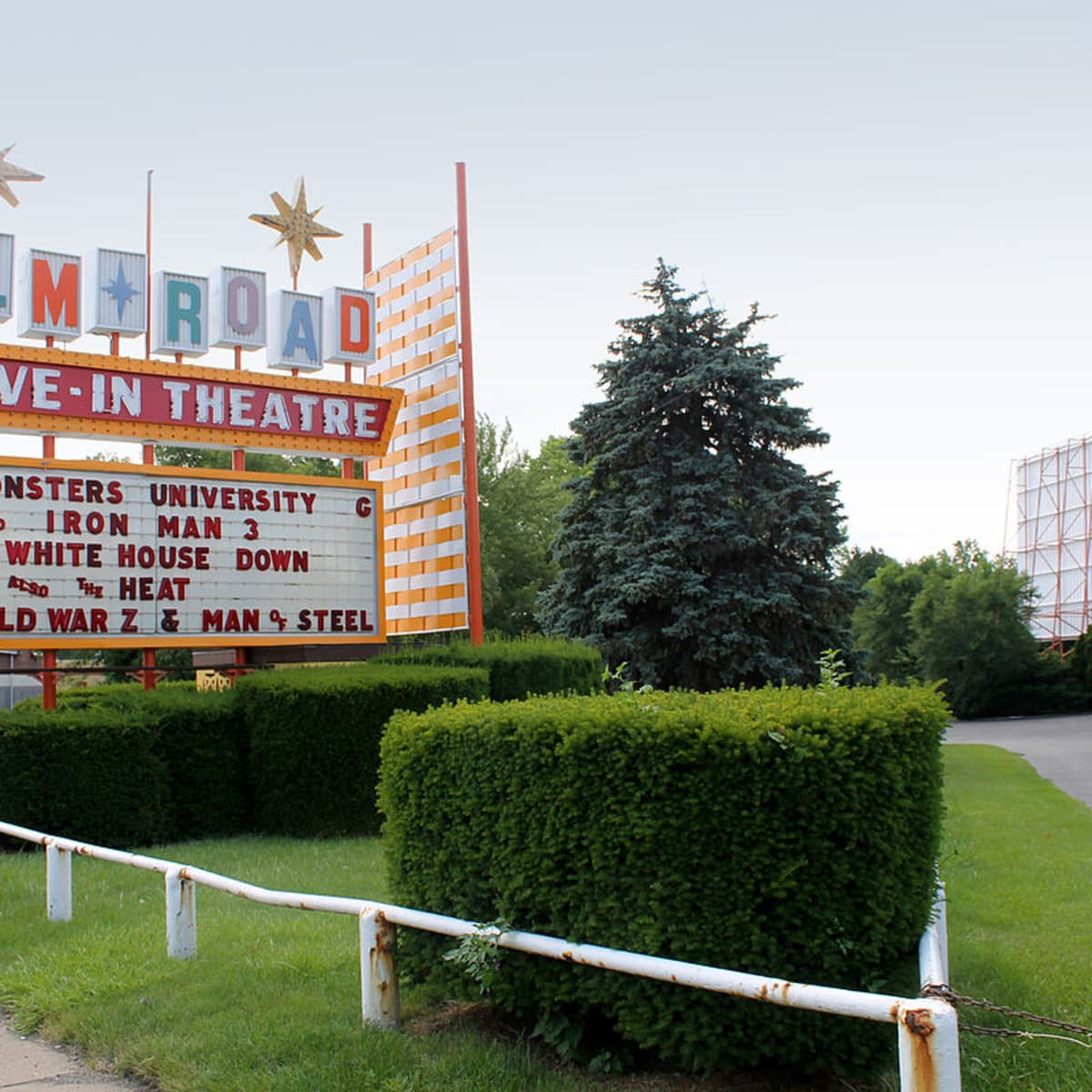 drive in movie theater stamford ct