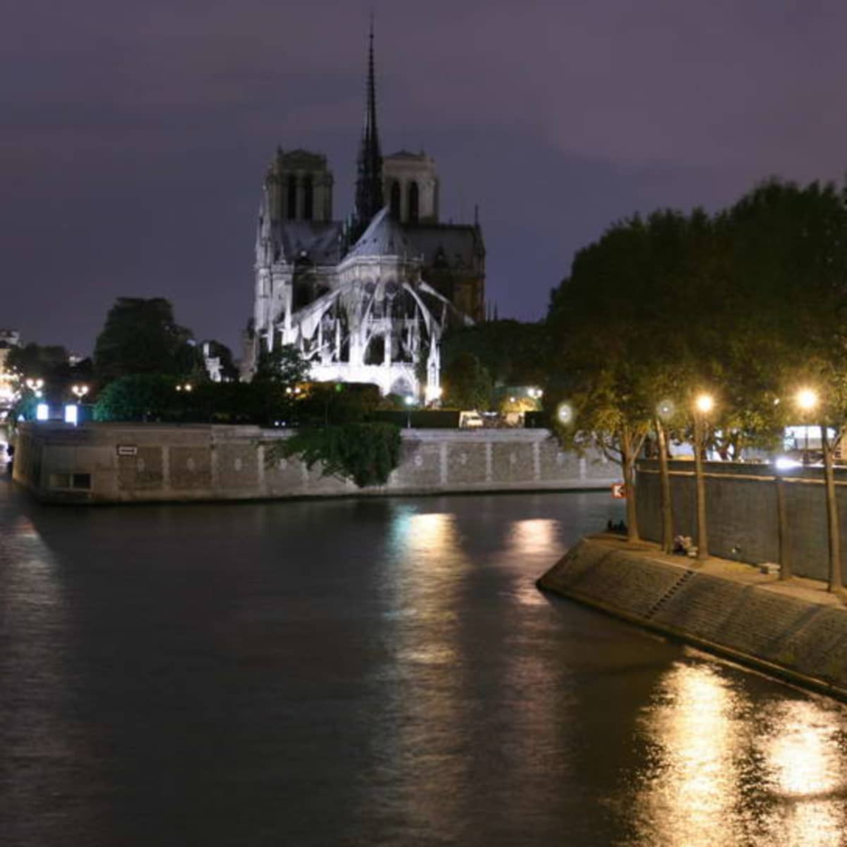 A Night in Paris, France- City of Light - HubPages