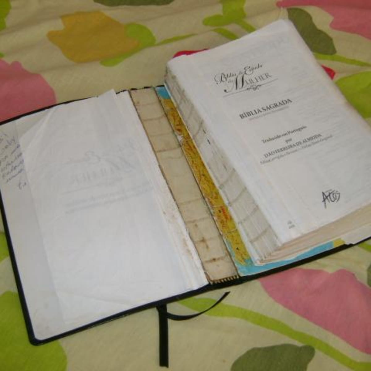 Step by step instructions on How to repair a Bible Cover or book