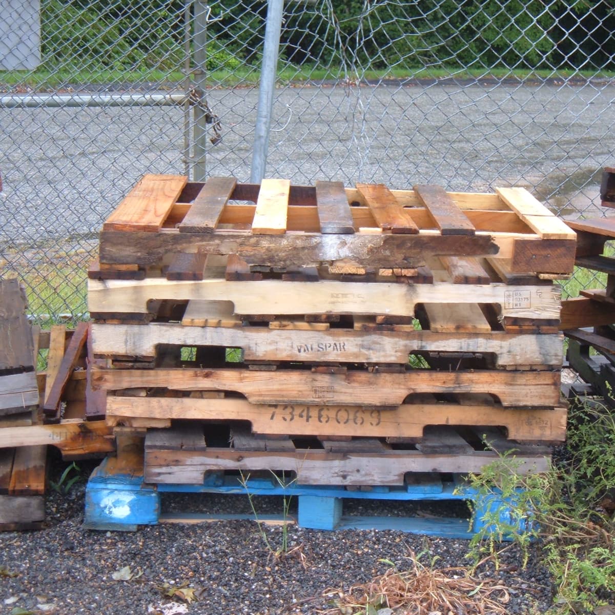 5 Ways to Dispose of Scrap Wood - Woodsmith