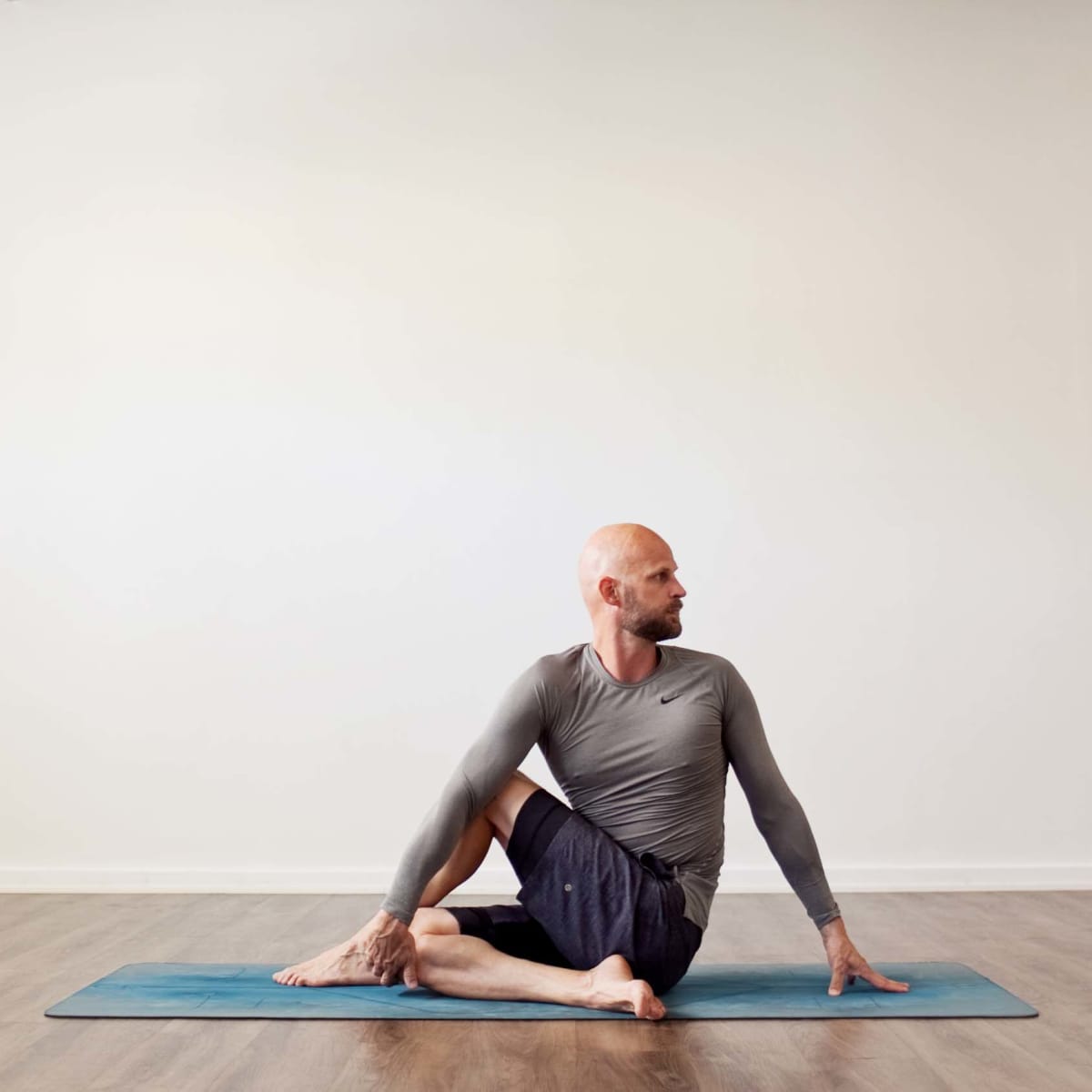 7 Yoga Poses to Heal Your Sacral Chakra - Chakra Practice