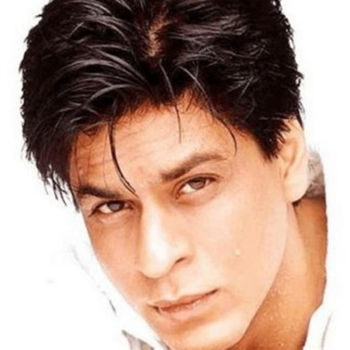 Why did Film Maker got emotional after seeing Shahrukh Khan's acting in  this Film . 