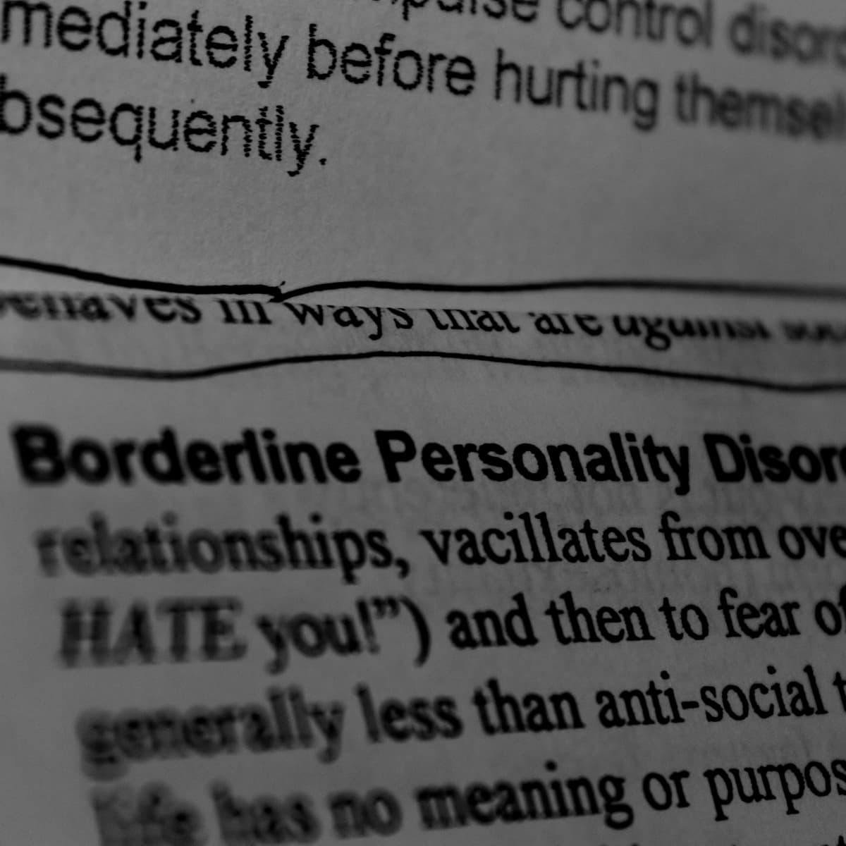 Understanding Borderline Personality Disorder: DISCOVER THE DIFFERENT TYPES  OF BPD: Effective Skills to Manage Your Daily Battles and Strategies to He  (Paperback)