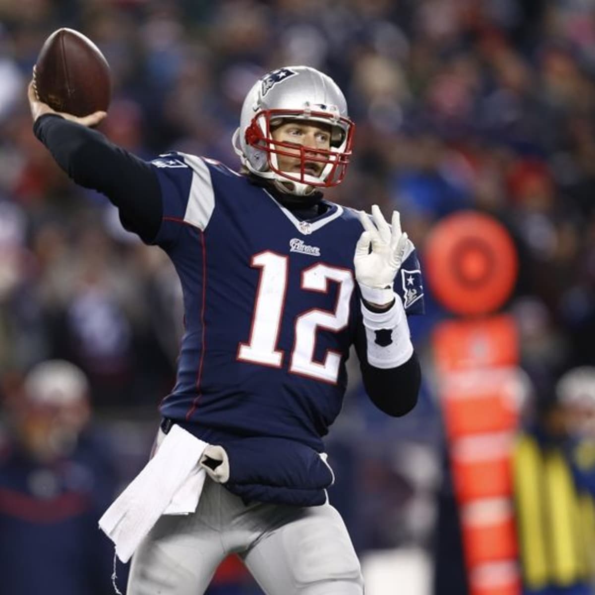 Why Adam Vinatieri isn't taking sides in Tom Brady vs. Bill