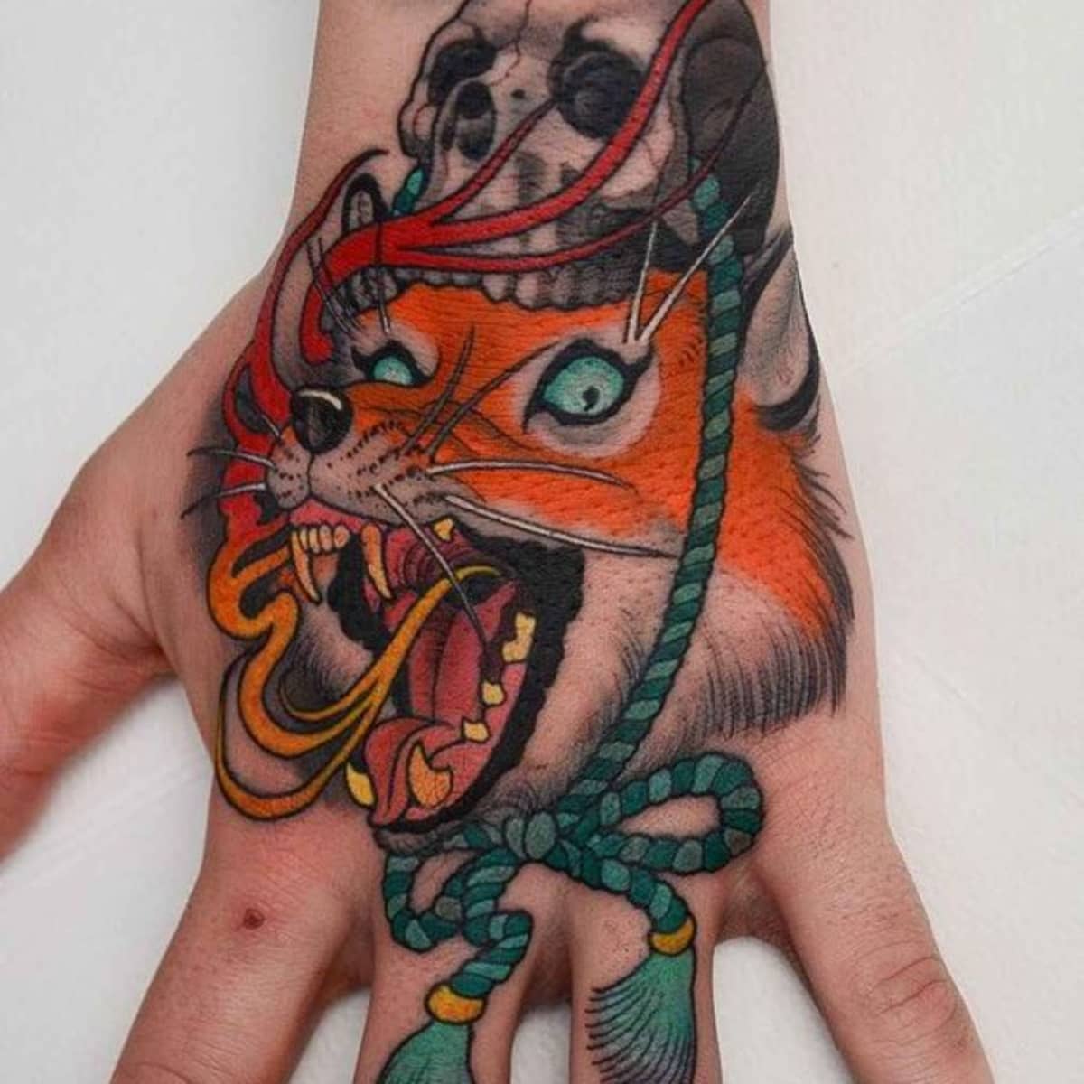 Kitsune Tattoos: Origins, Meanings, & Types of Japanese Fox Tattoos -  TatRing