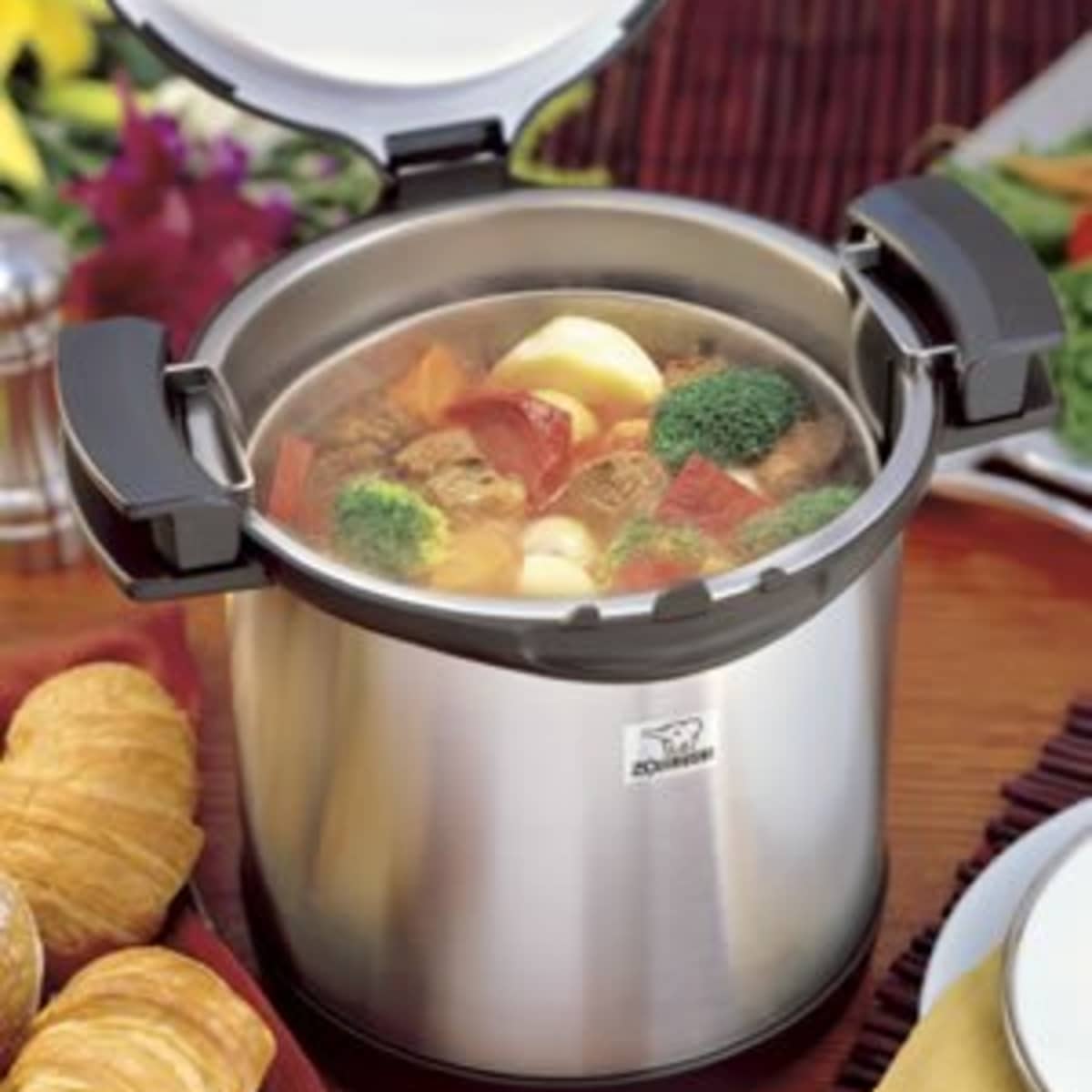 Slow Cooker Vs Thermal Pot: Which Better for One Person - Infarrantly  Creative