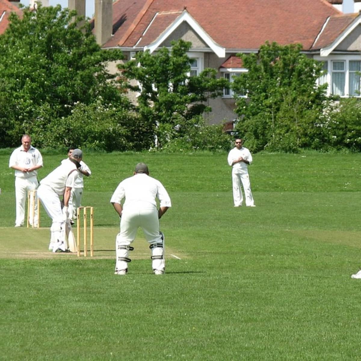 Cricket for Dummies: A Beginner's Guide to Understanding Cricket - Hunter  and Bligh