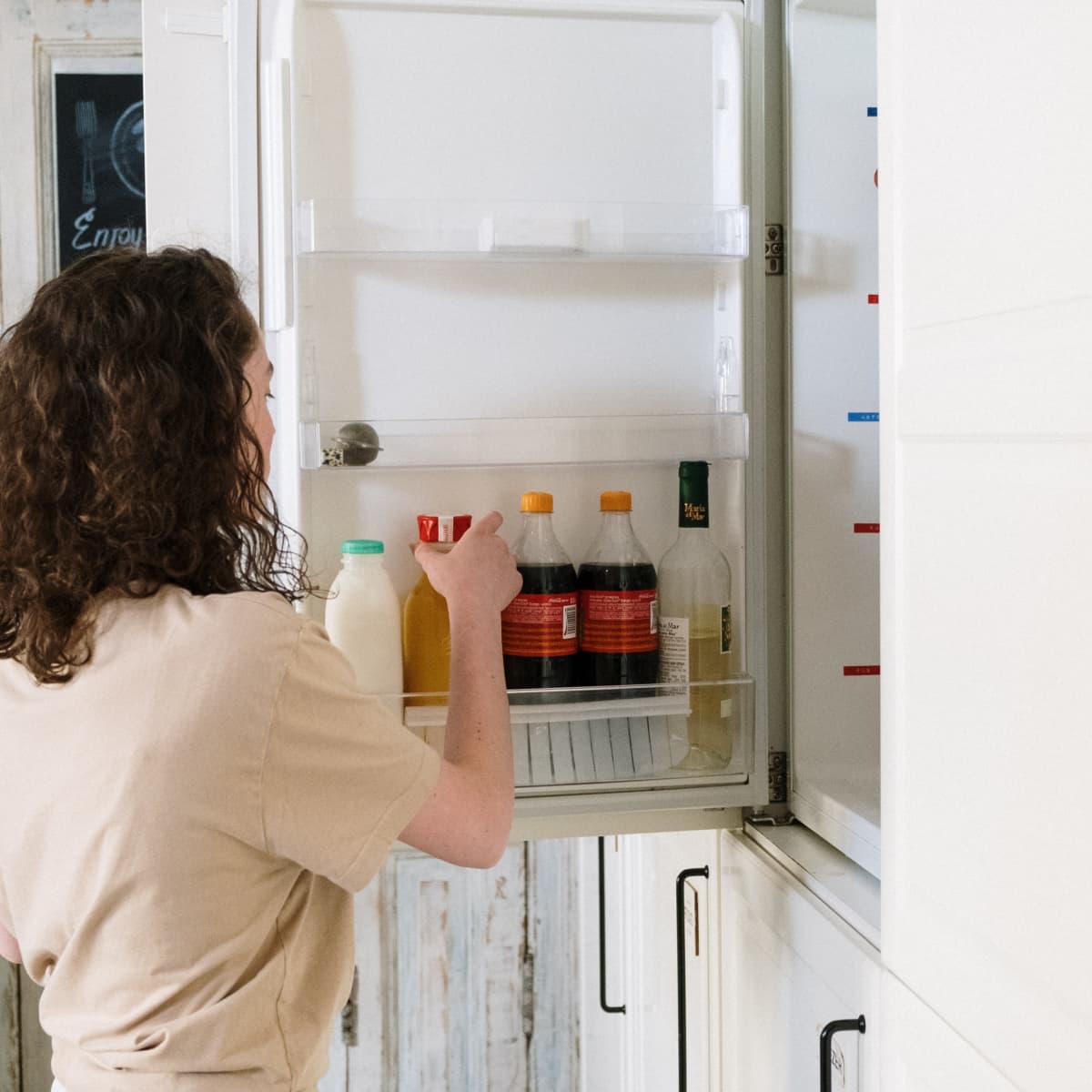 What Do Refrigerator Water Filters Filter Out? 