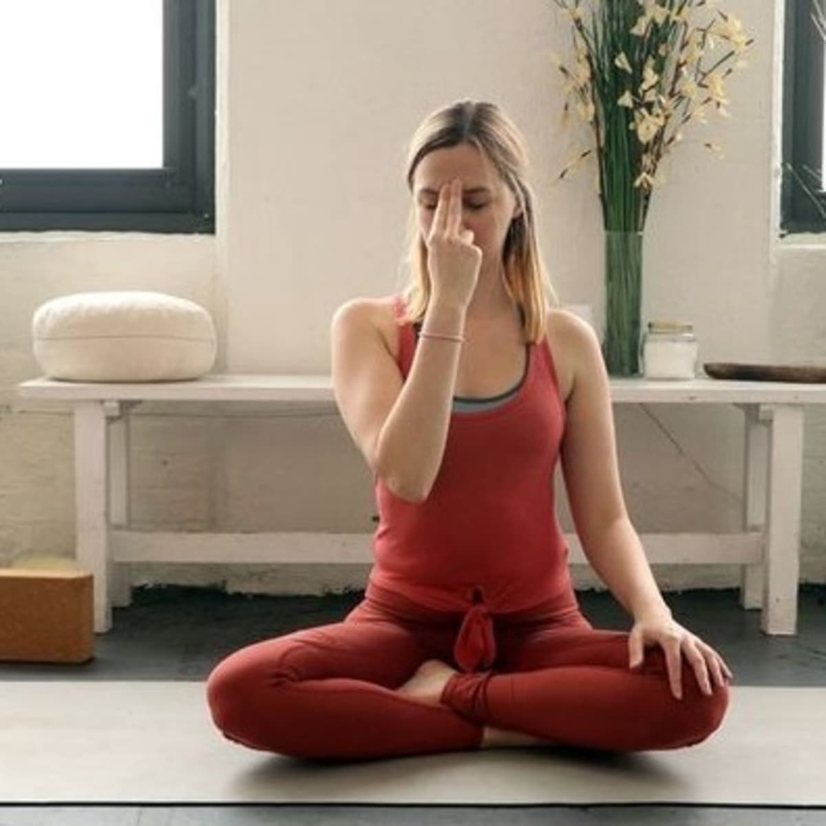 Sukhasana (Easy Pose) - Yoga Asana