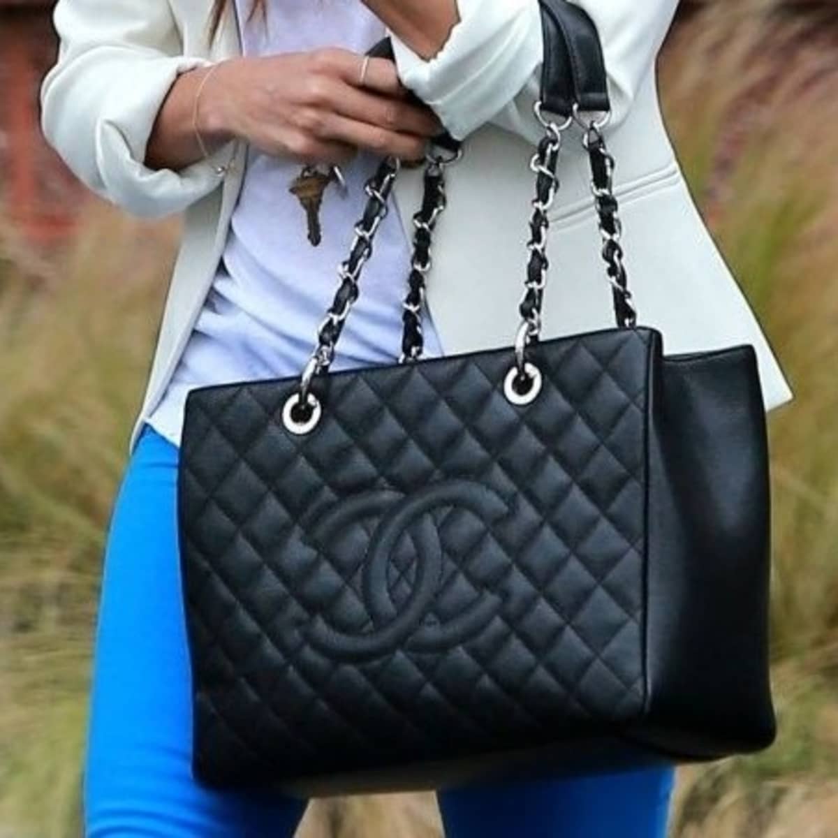 From Louis Vuitton to Prada: 6 designer bags everyone is buying