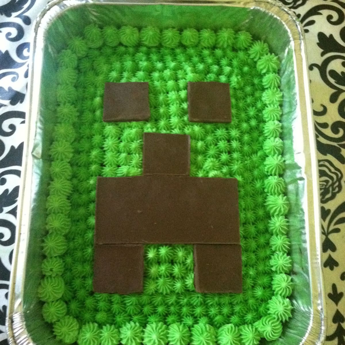 Minecraft drip cake – The Cupcake Factory