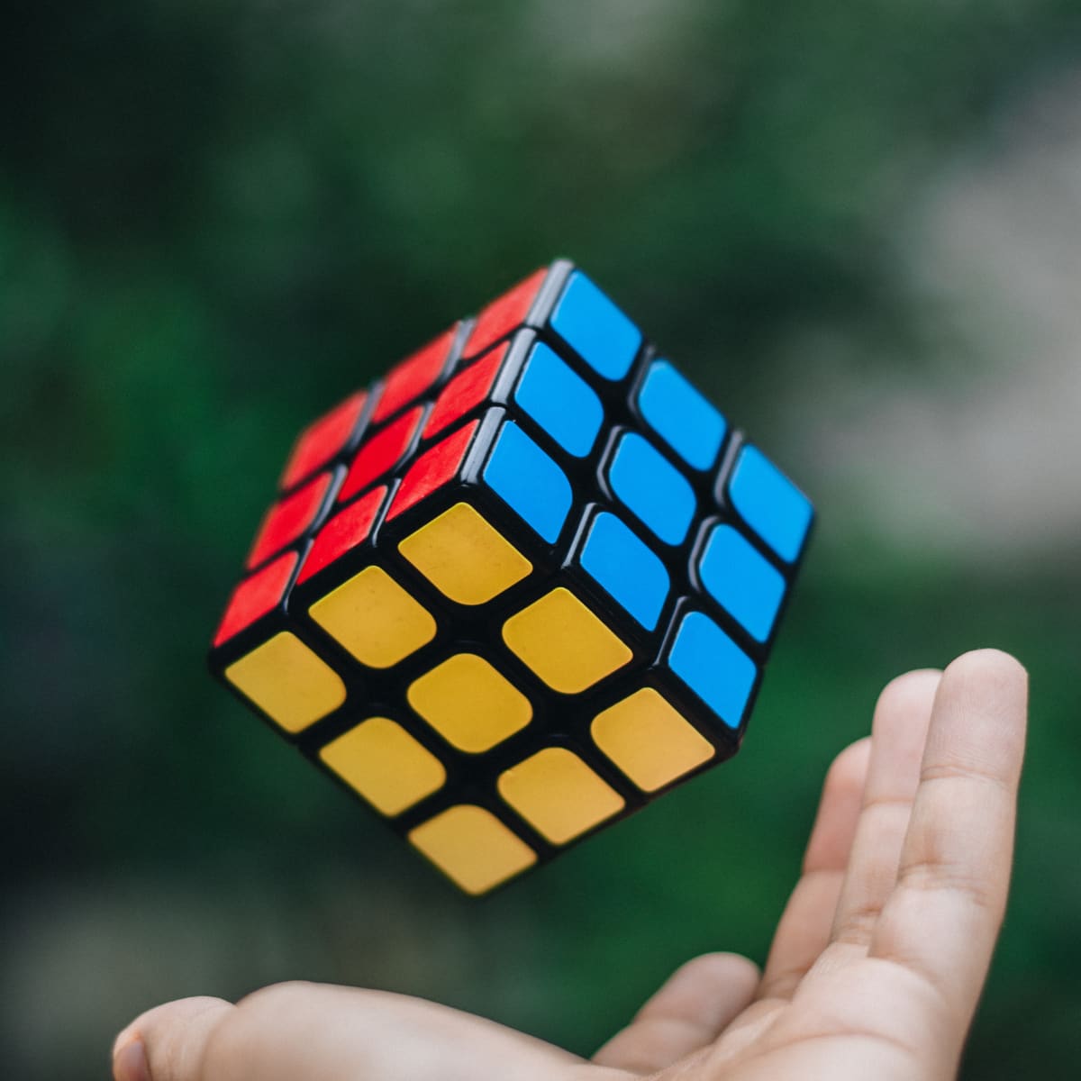 The Easiest Way to Solve a Rubik's Cube, With Step-By-Step