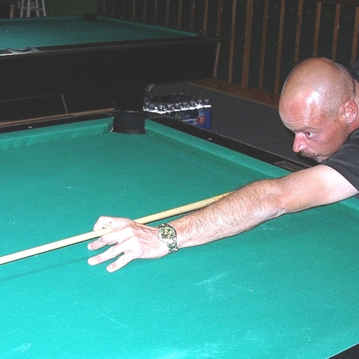 Pool 8-Ball and 9-Ball the Stance
