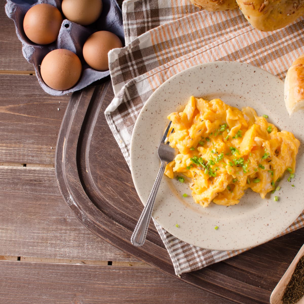 How Chefs Make Scrambled Eggs