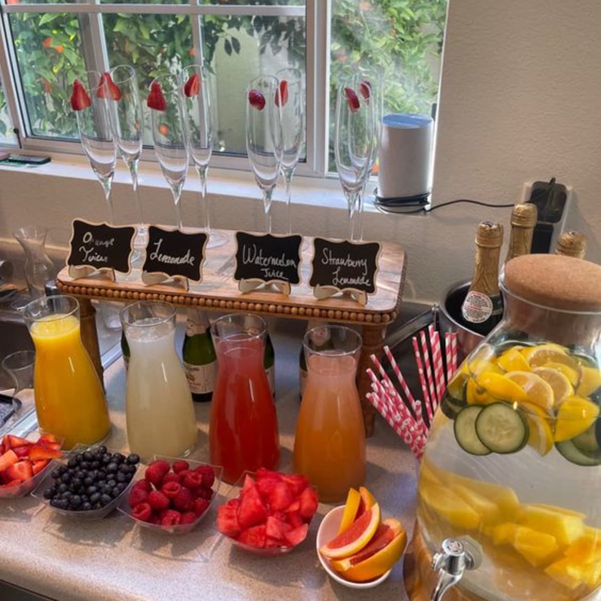 Deluxe Mimosa Kit for the Perfect Brunch