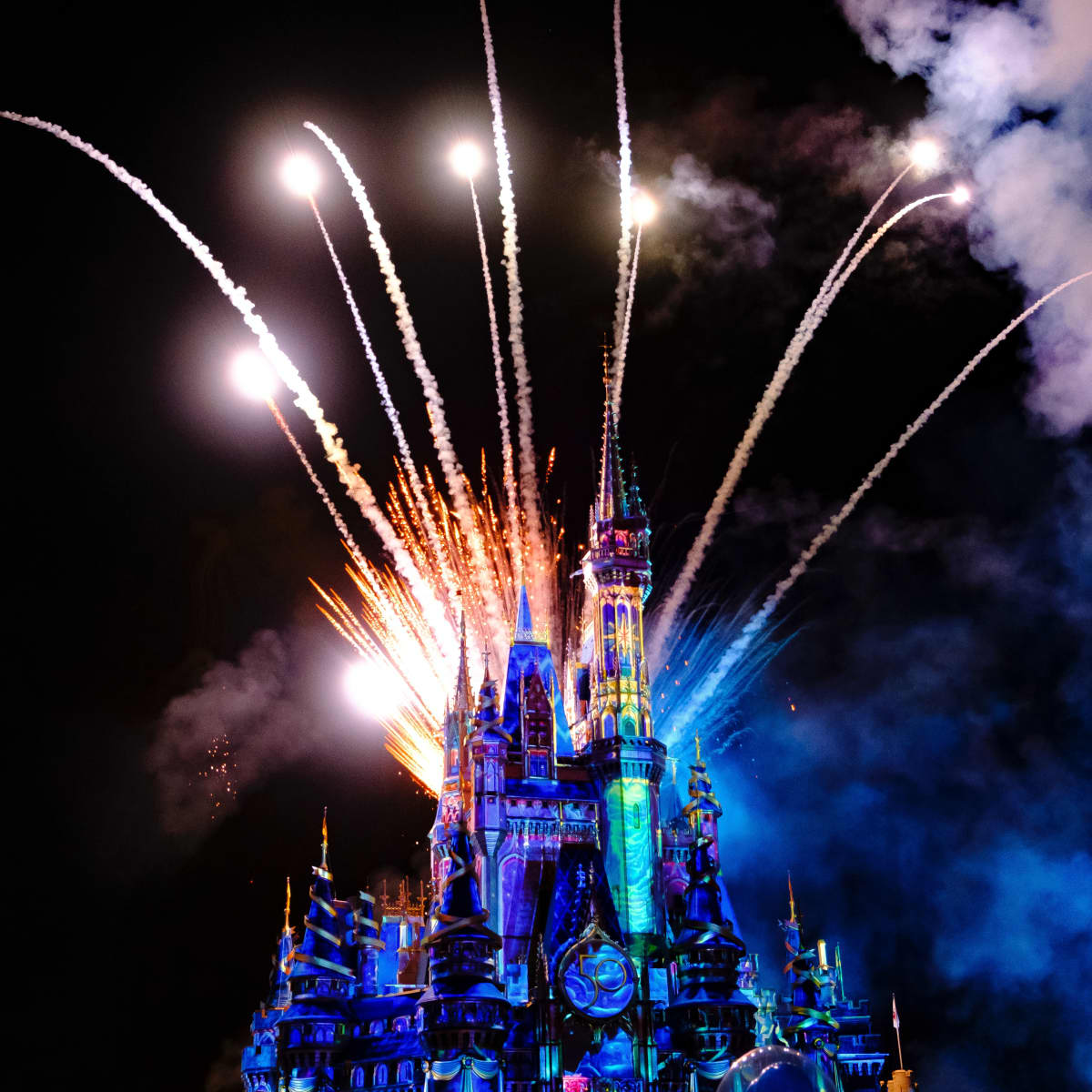 walt disney world castle fireworks