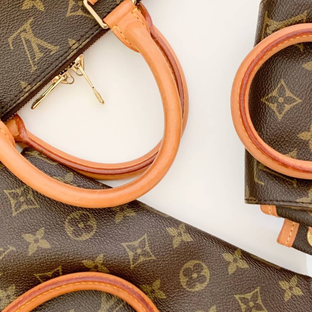How to Buy Authentic Coach on : 5 Basic Ways to Tell If a Coach Purse  Is Real or Fake - Bellatory