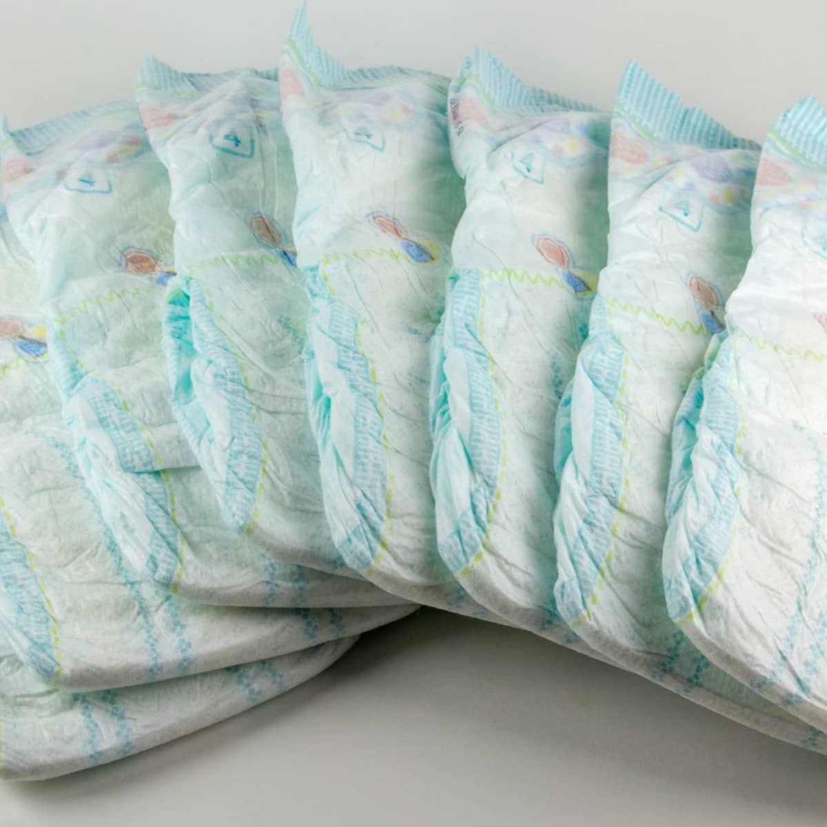 6 Pro Tips to Avoid Overnight Adult Diaper Leaks