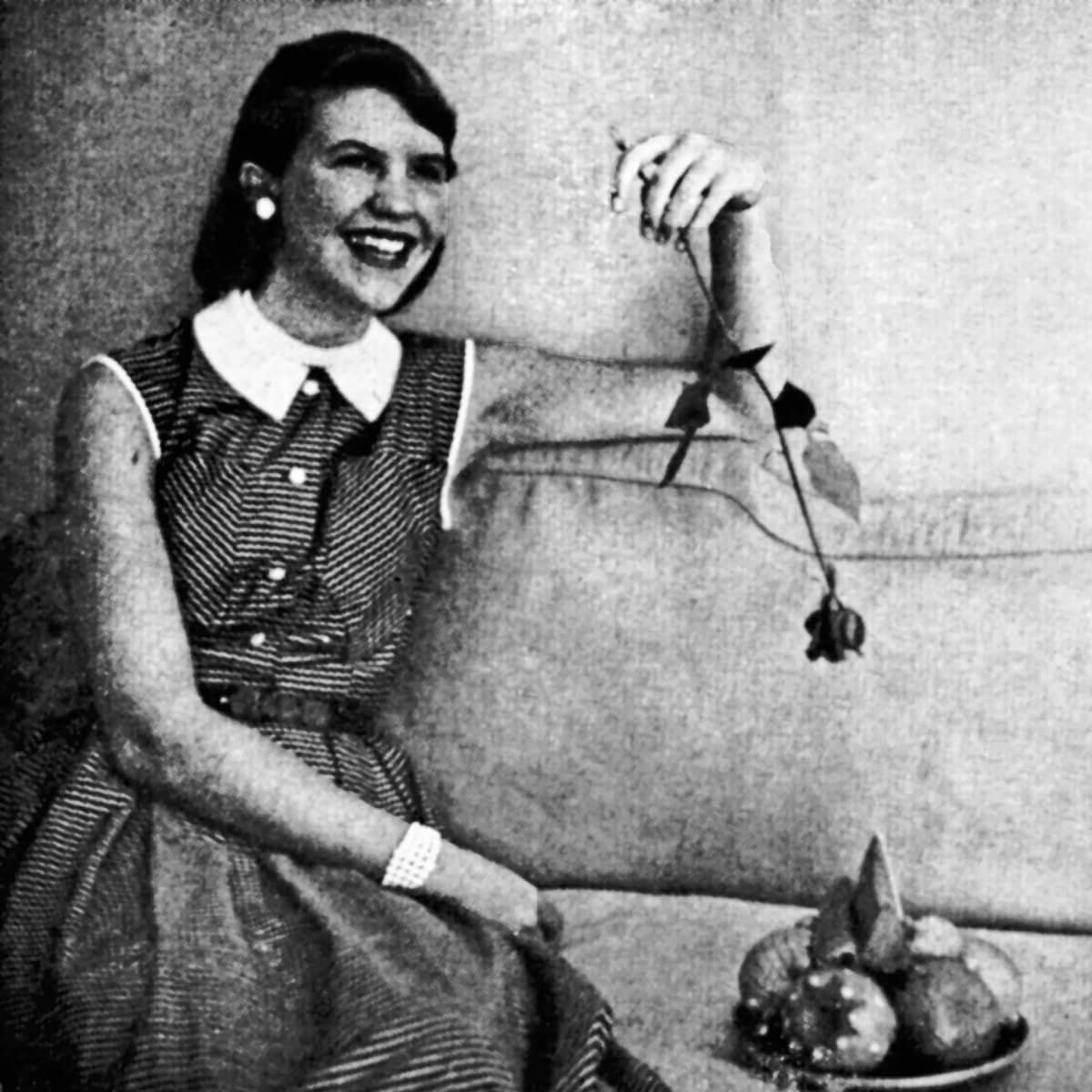 Sylvia Plath and the Communion of Women Who Know What She Went Through ‹  Literary Hub