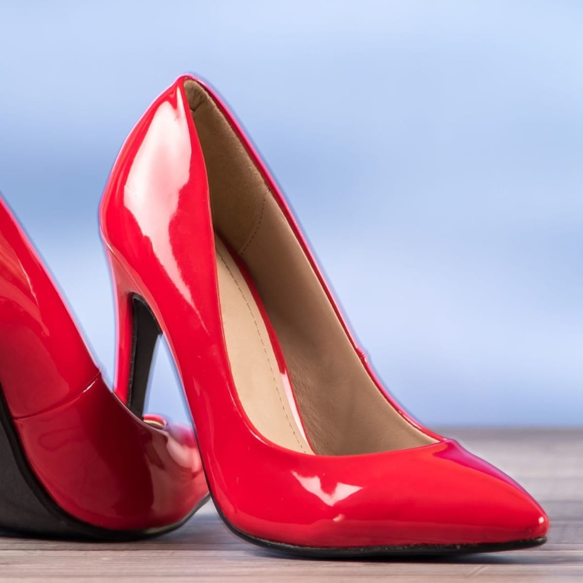 It's confirmed – men are mesmerised by high heels. Except me, that is |  Ally Fogg | The Guardian