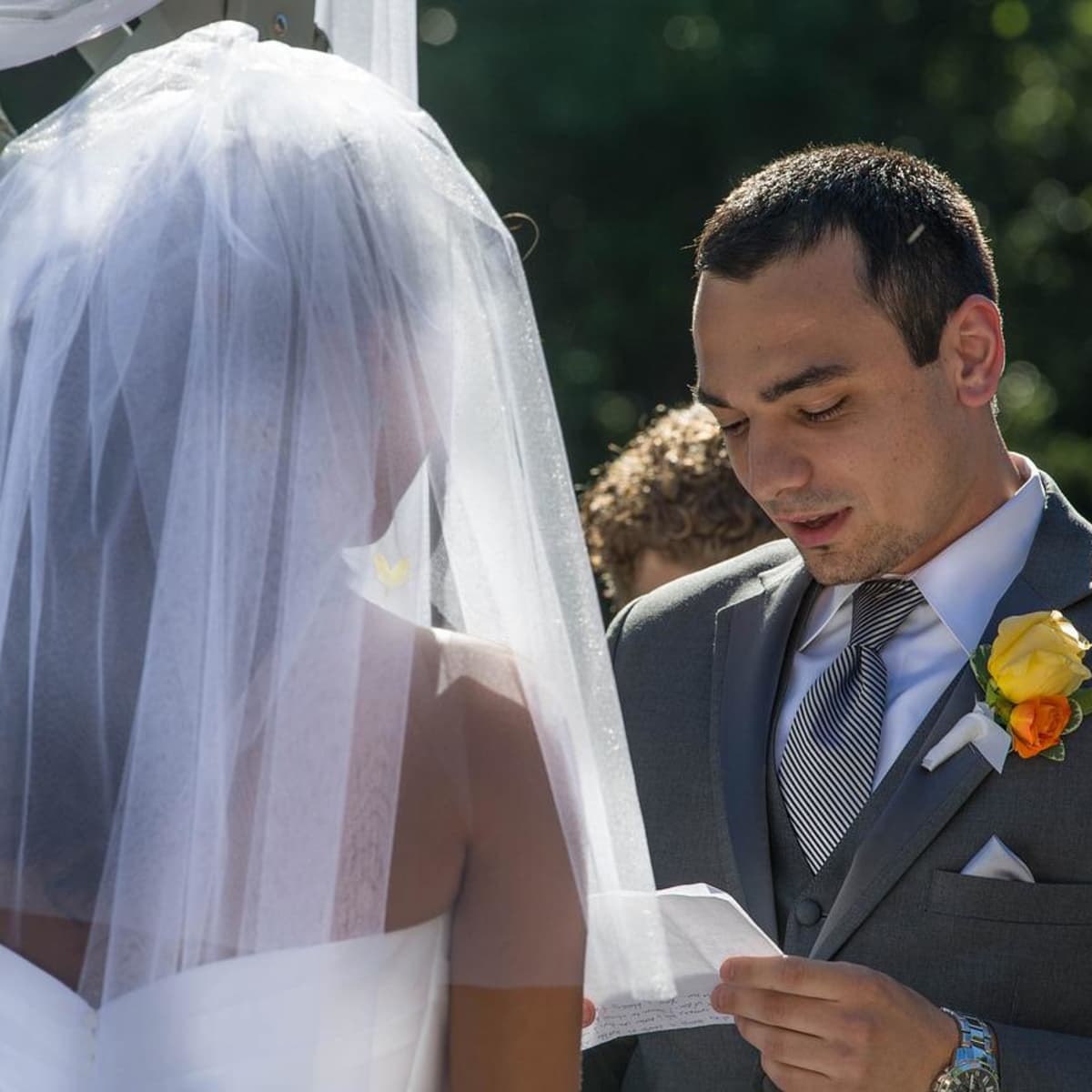 Writing Your Own Funny Wedding Vows - Holidappy