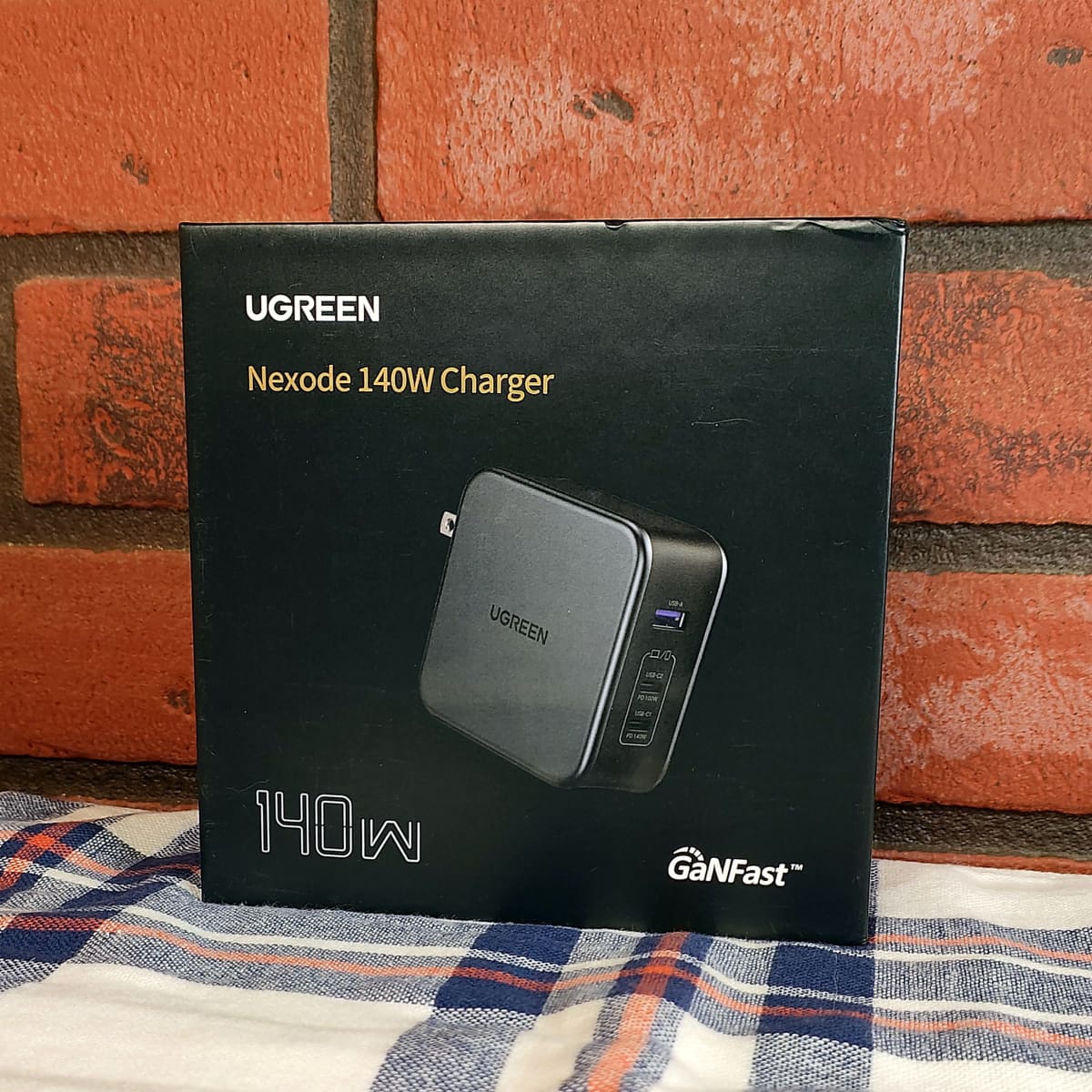 Review of the Ugreen Nexode 140W Charger - TurboFuture