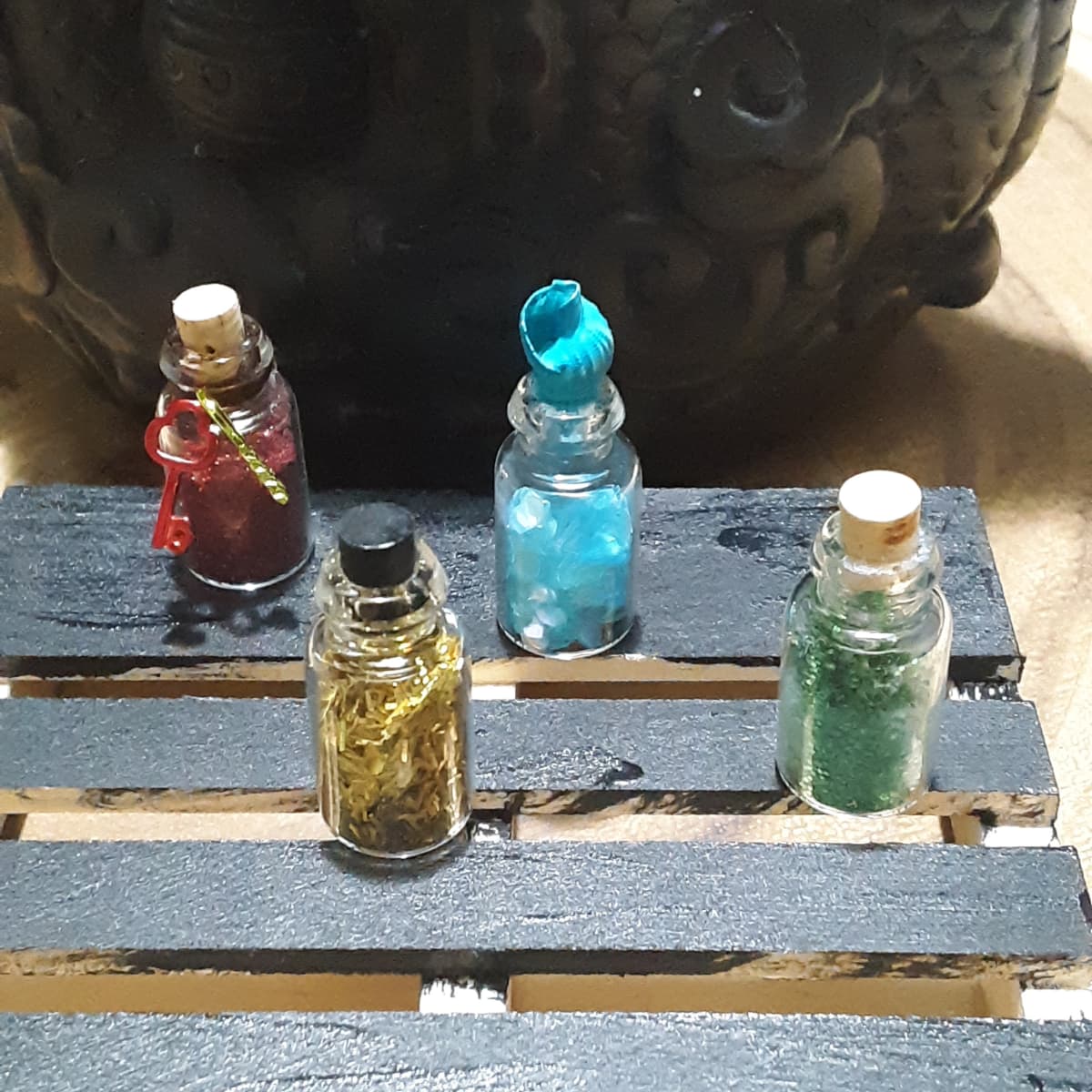 Magic Season Decorative Glass Bottles with Cork Stopper (9 fl oz. Potion  Bottles