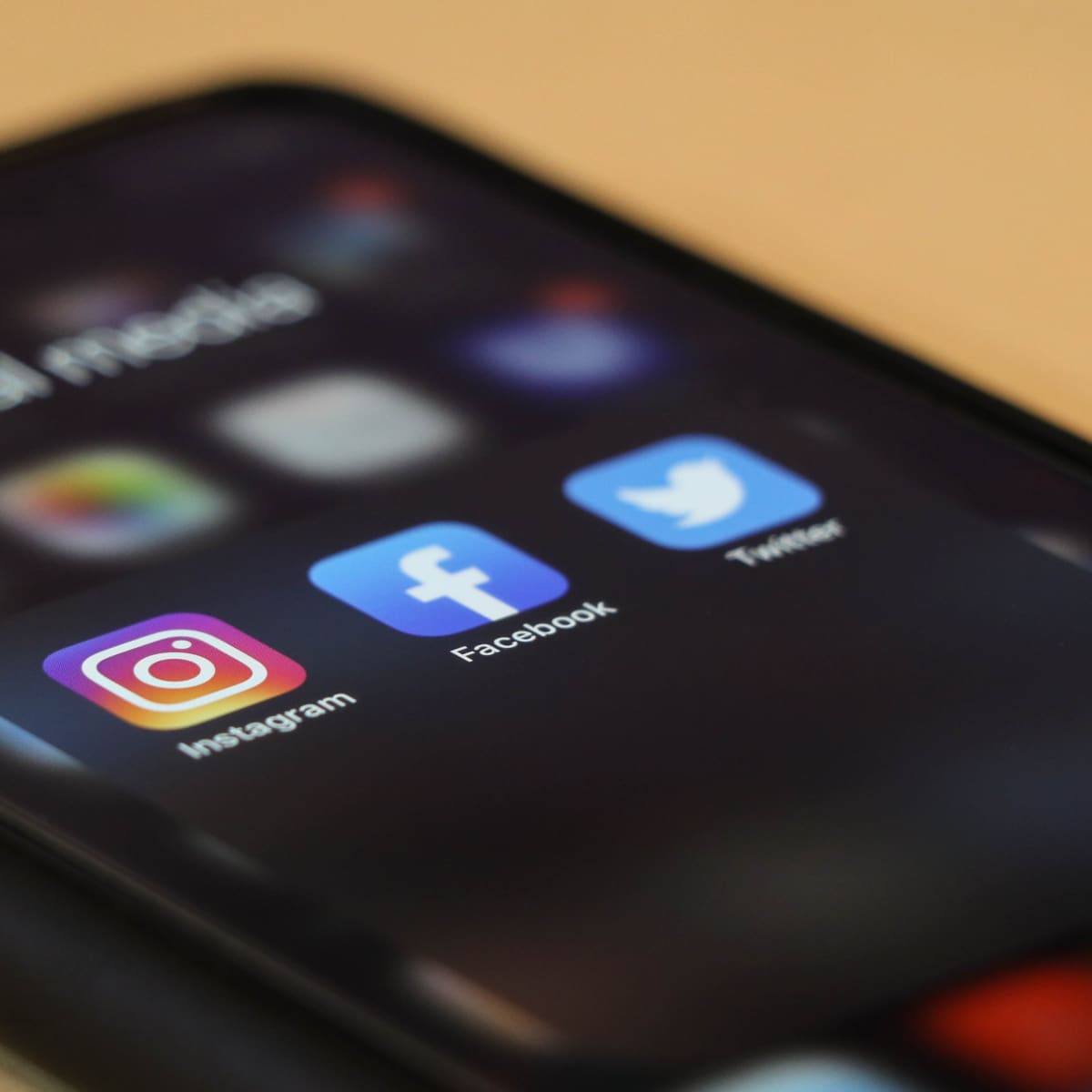 The Tik Tok Controversy on American Social Media - HubPages