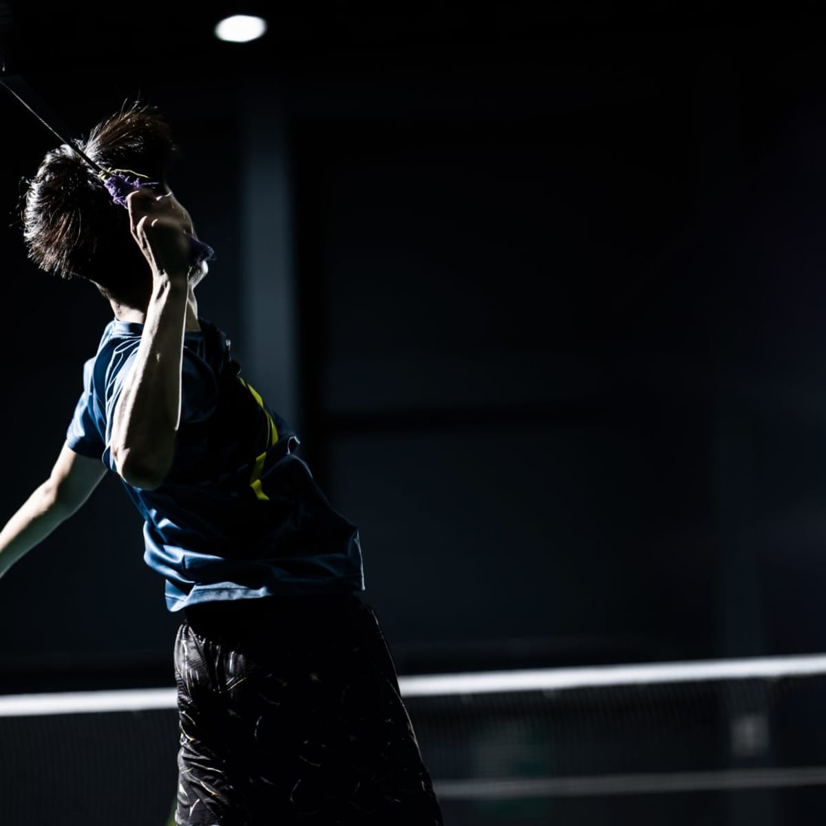 How To Grip Badminton Racket - Prep + 3 Ways 