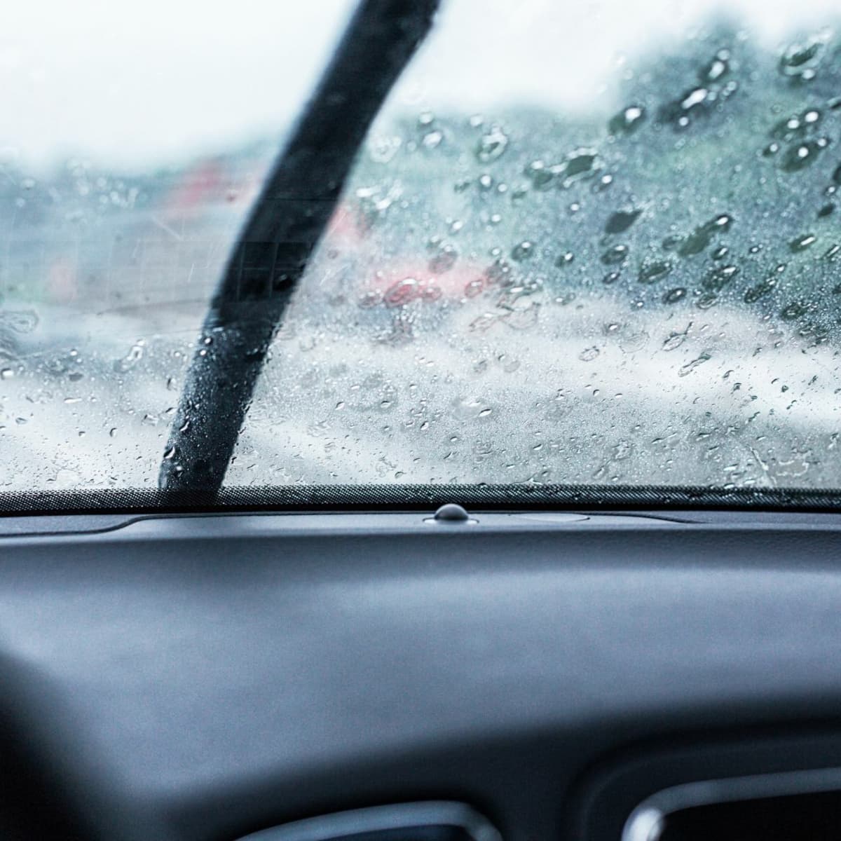 How to Defog Windows When It's Icy, Raining or Humid?