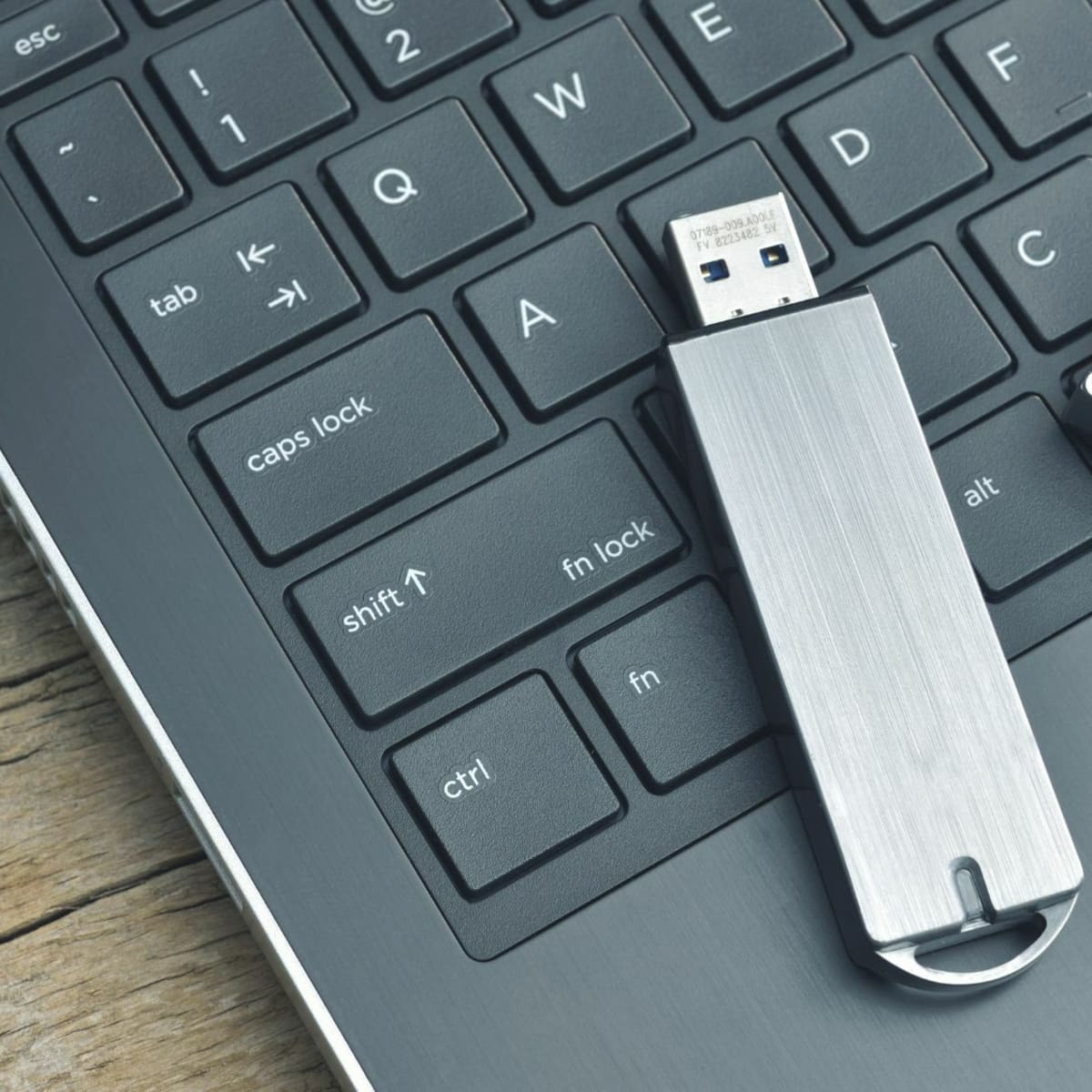 USB Removable Flash Memory for Industrial Applications