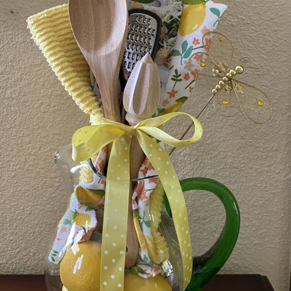 CHOCOLATE LOVERS' BASKET Gift Basket in Mcallen, TX - Floral & Craft  Expressions