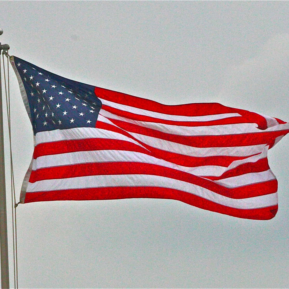 Flag Day How To Display The Flag Holidappy Celebrations