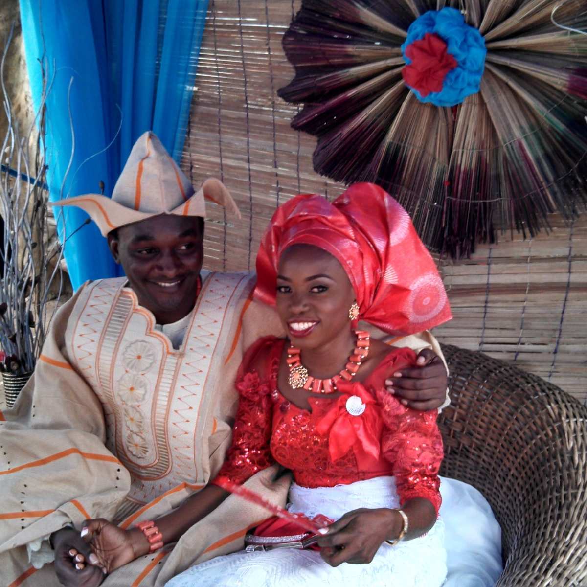 Traditional attire for young ladies Clearance