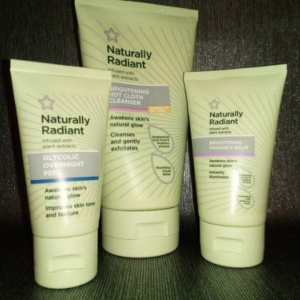 brightening hot cloth cleanser