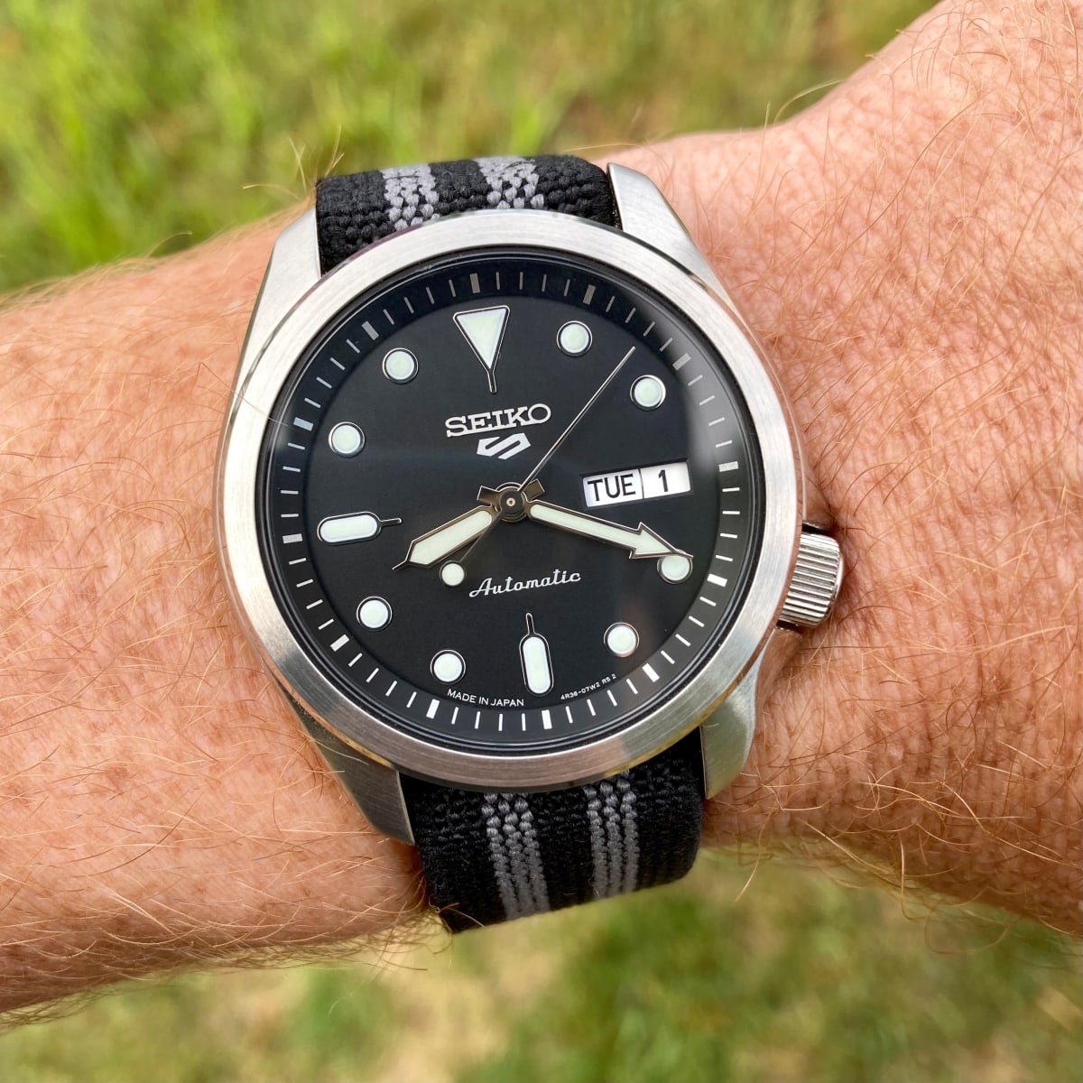 A Review Of The 40mm Srpe67 Seiko 5 Sports Watch Bellatory Fashion And Beauty