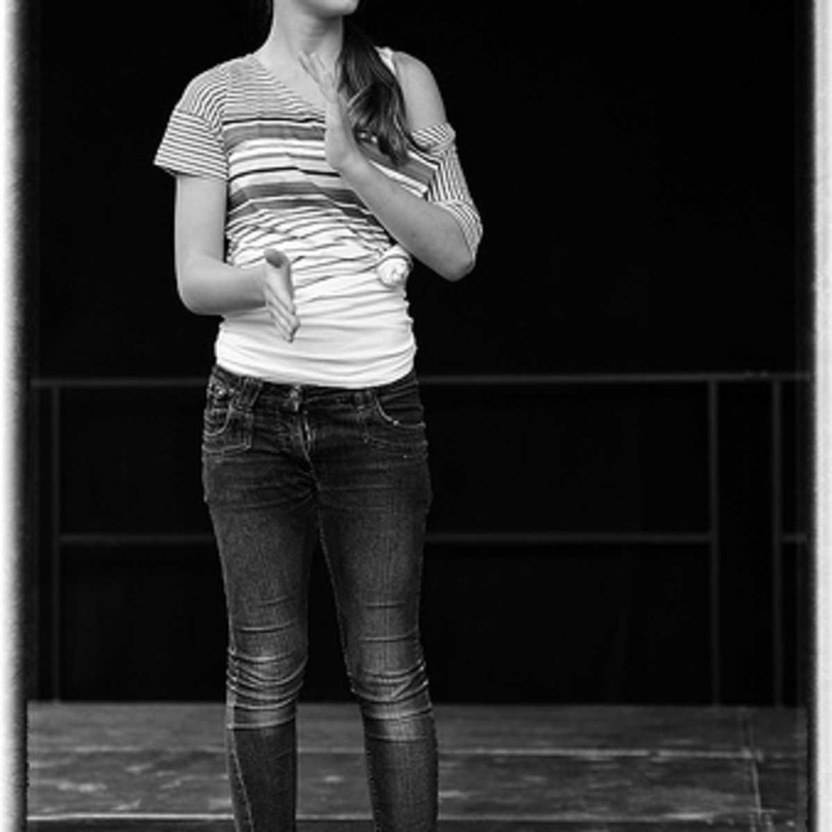 a girl wearing jeans