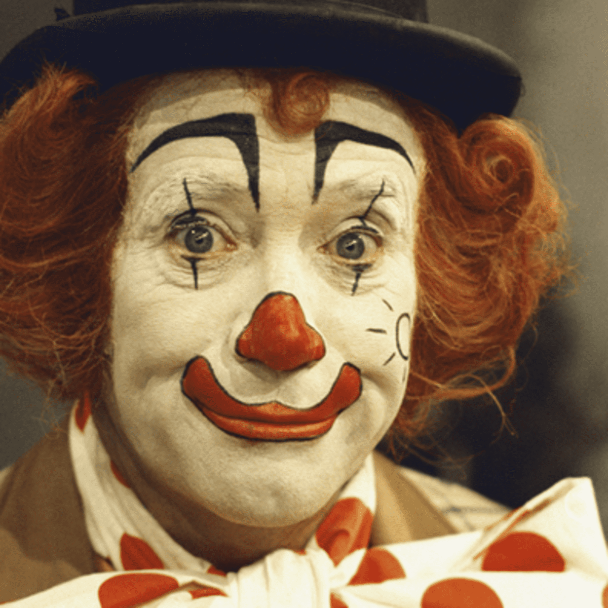 10 of the Best Warm Ups for Clowns - HobbyLark