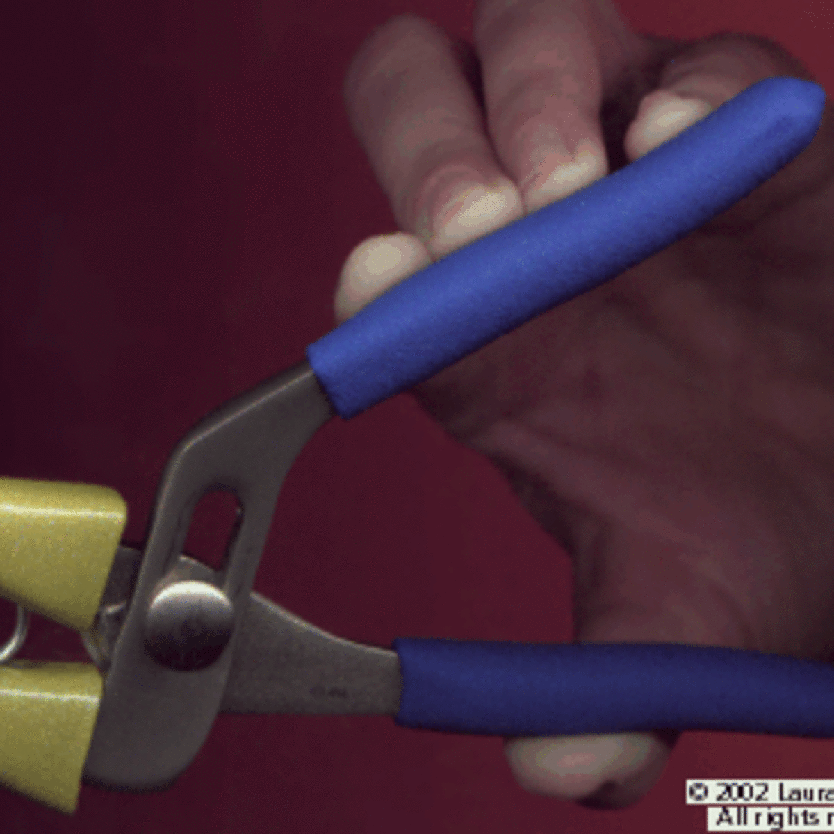 How to Use Wire Looping Pliers 