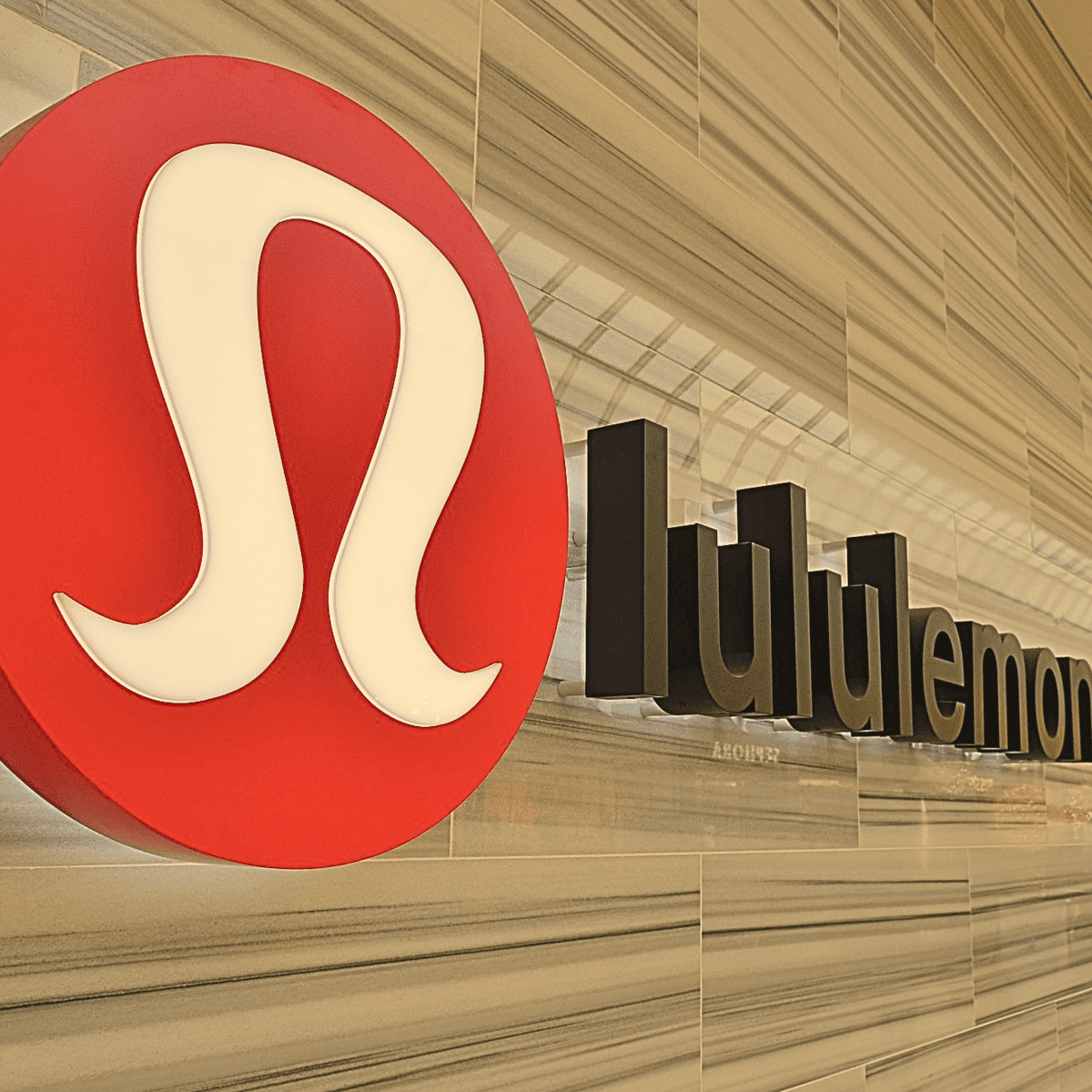 Killed Over a Pair of Yoga Pants? The Lululemon Murder - The CrimeWire