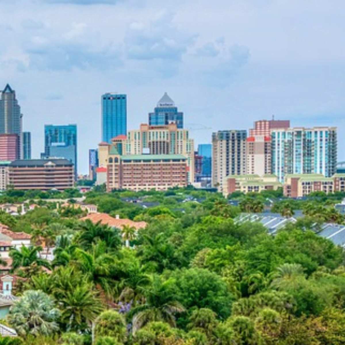 Pirates roam seas and streets of Tampa, offering family-friendly  entertainment today