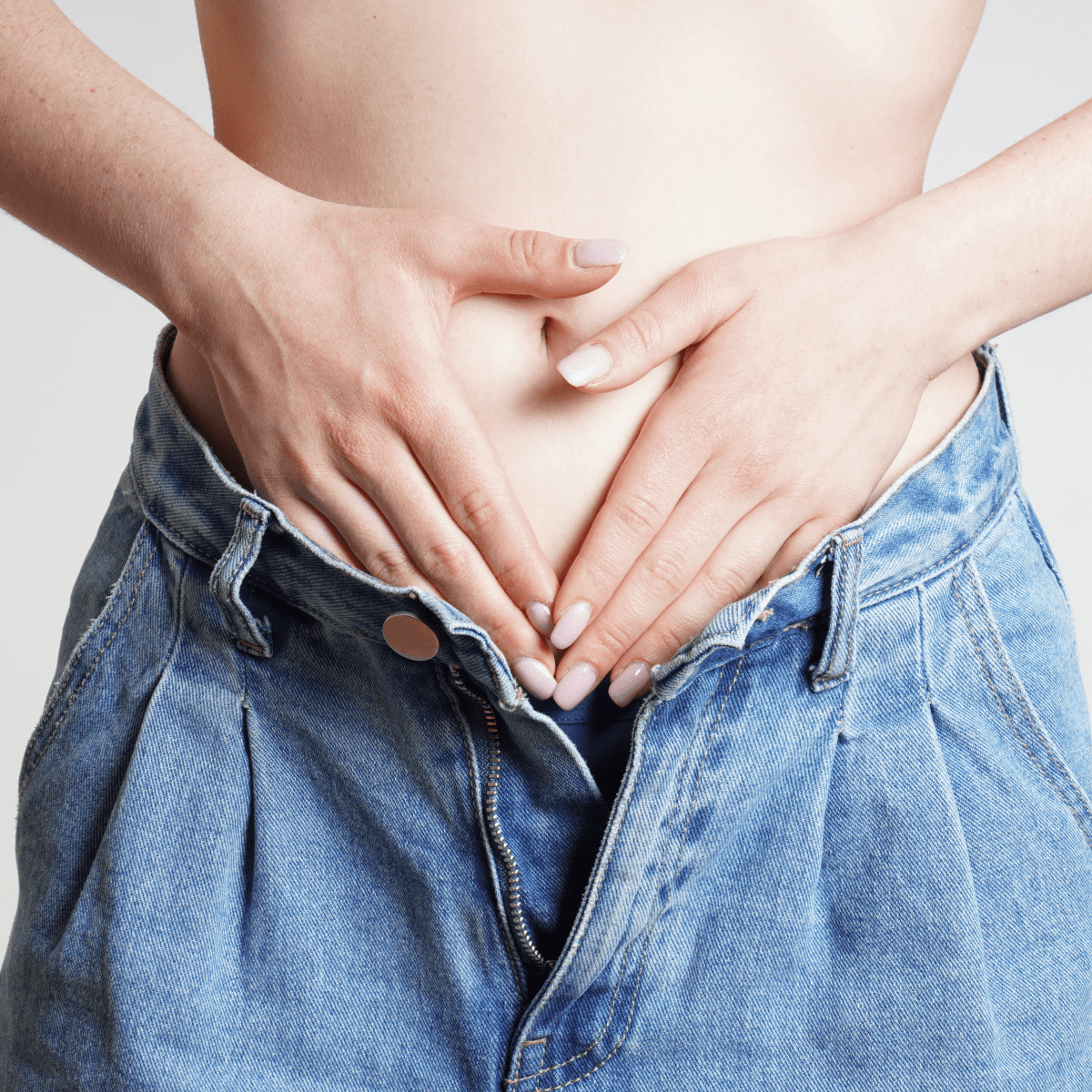 14 Early Signs of Pregnancy and How Your Stomach Feels