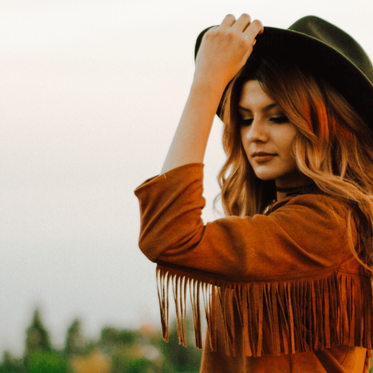 30+ Cute Western Cowgirl Outfit Ideas - Bellatory