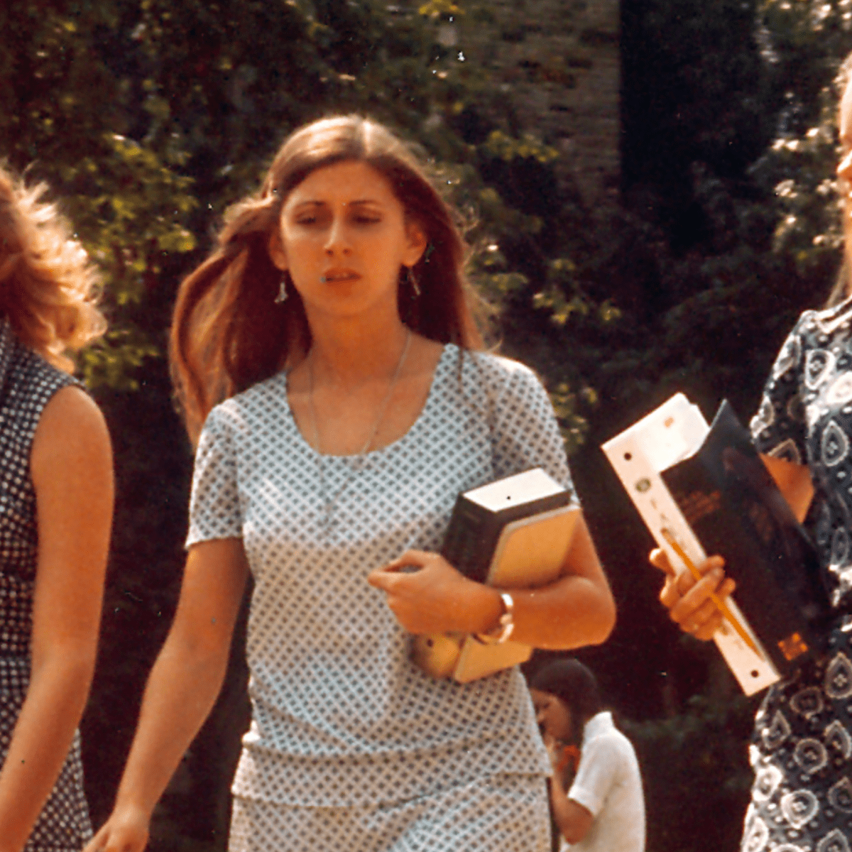 70s Fashion, What Did Women Wear in the 1970s?