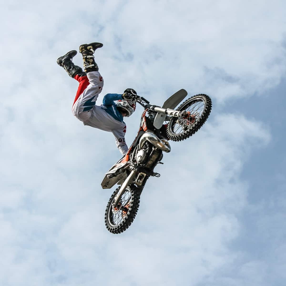 その他 World's Most: Death-Defying Stunts [DVD] The 9 Most Fatal Death-defying Stunts - HubPages