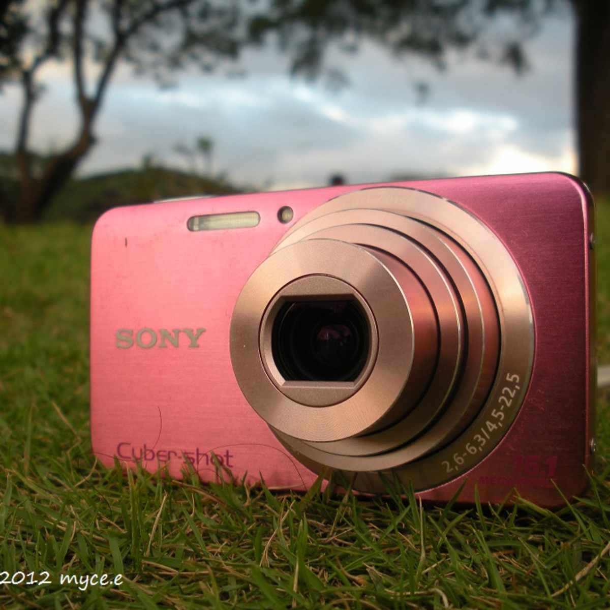 0130 ■ 美品 ■ ソニー Sony Cyber-shot DSC-W630 Amazon | SONY Cyber-Shot(サイバーショット) W630 (1610万CCD