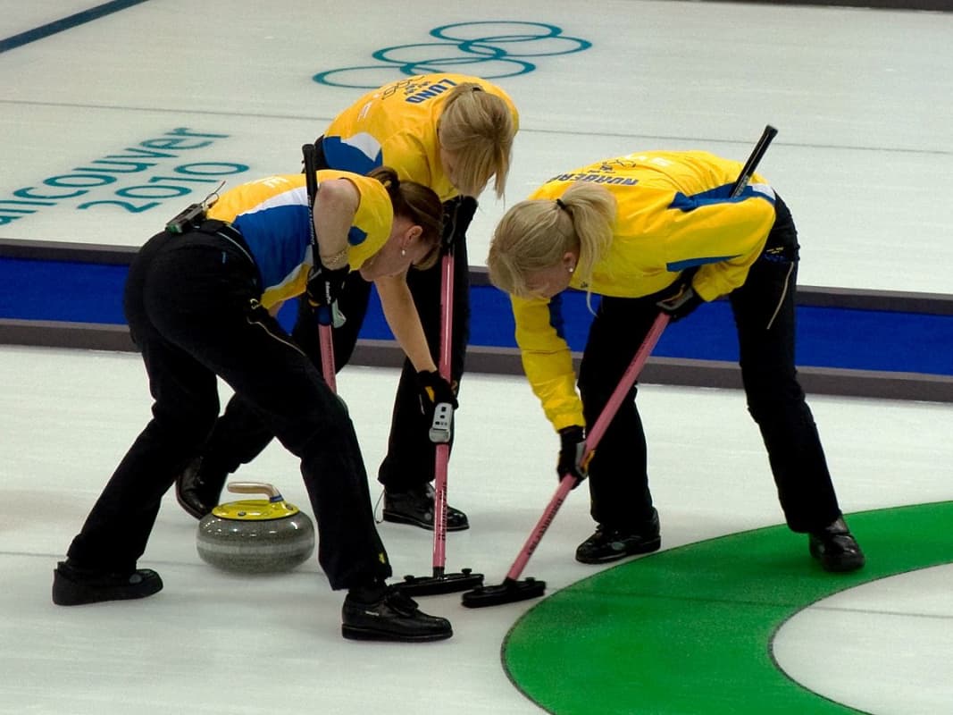 Olympic Curling is Like Shuffleboard on Ice - HubPages