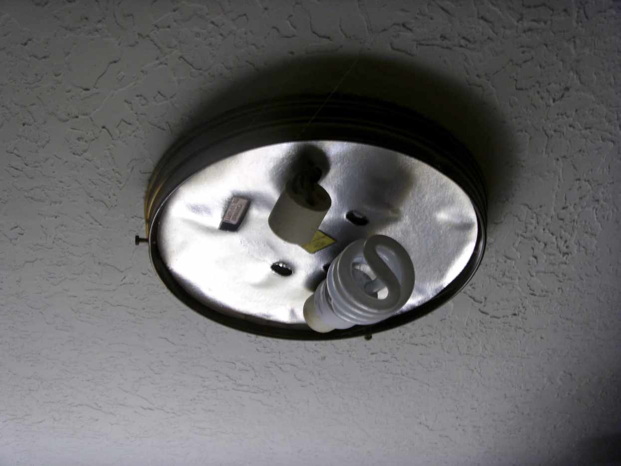 How to Replace a Ceiling Light Fixture Dengarden