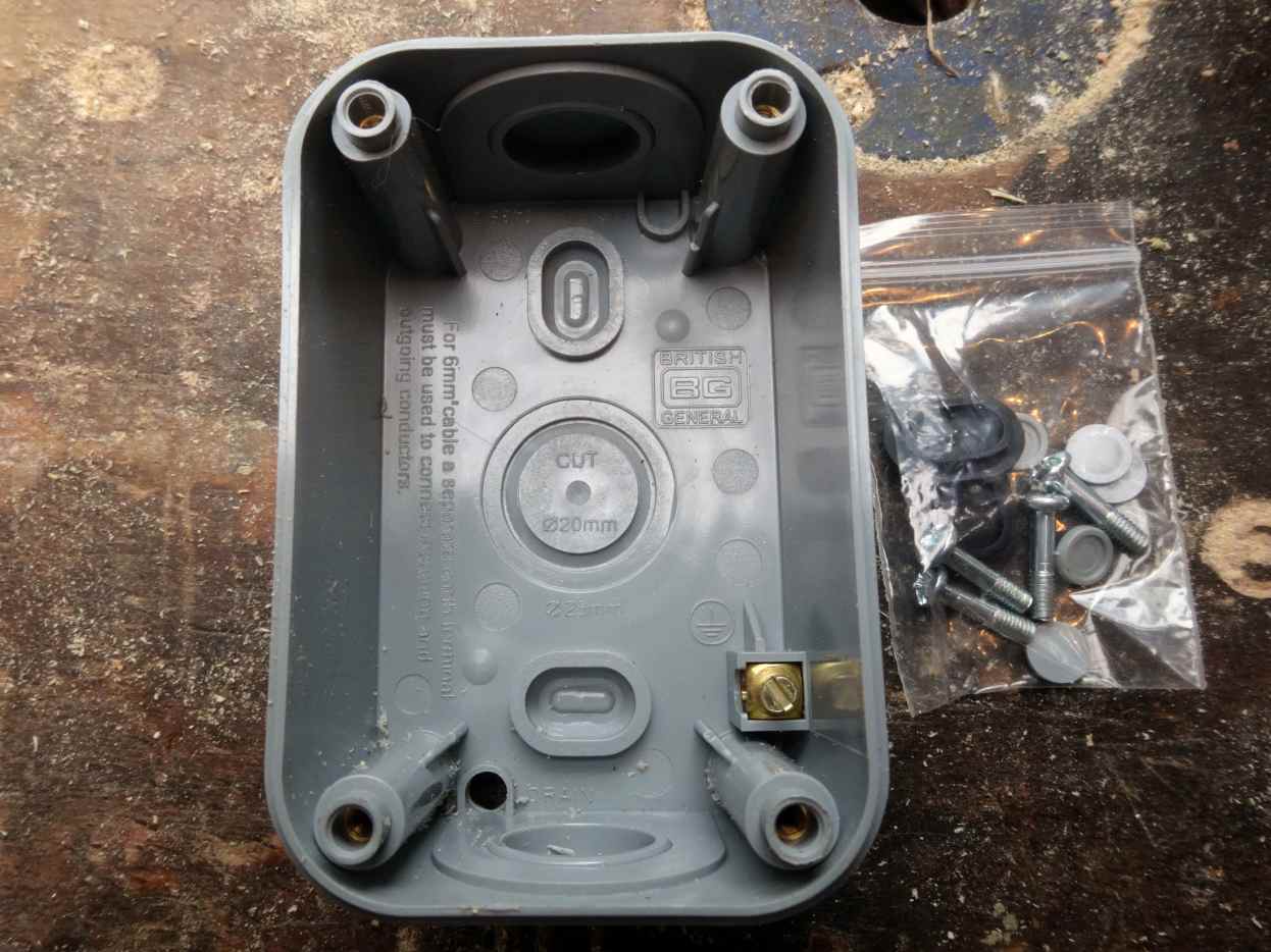 How to MultiZone a Robotic Lawnmower Dengarden